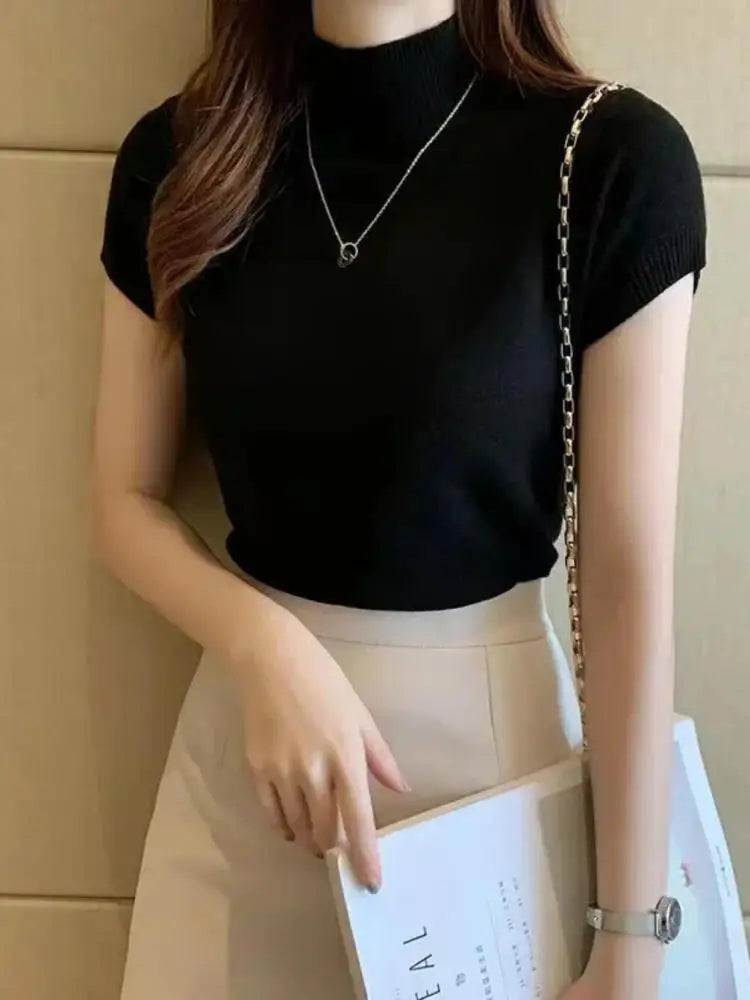 Women’s Mock Neck Short Sleeve Fitted Knit Top