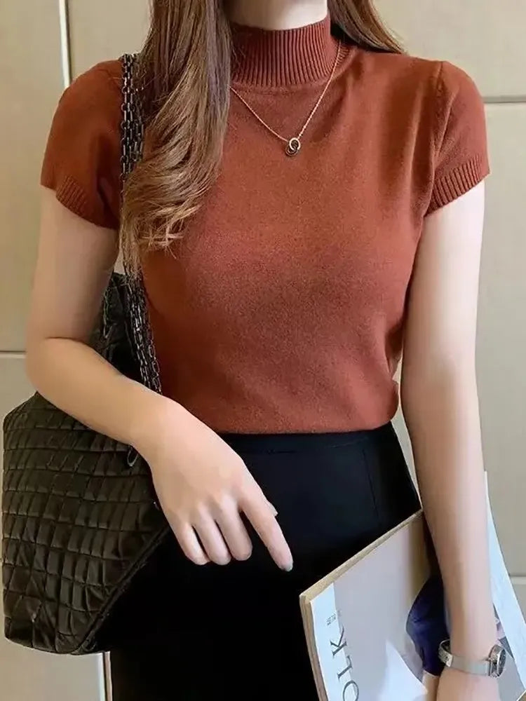 Women’s Mock Neck Short Sleeve Fitted Knit Top